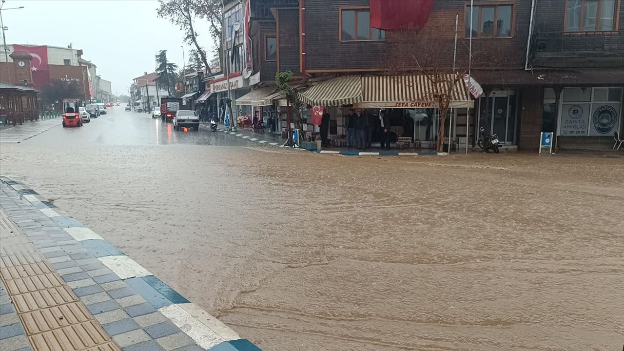Bilecik'te sağanak etkili oldu