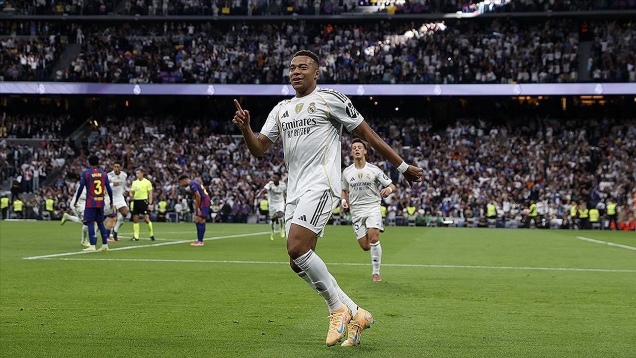 'El Clasico'da kazanan taraf Barcelona'yı 2-1 ile geçen Real Madrid oldu