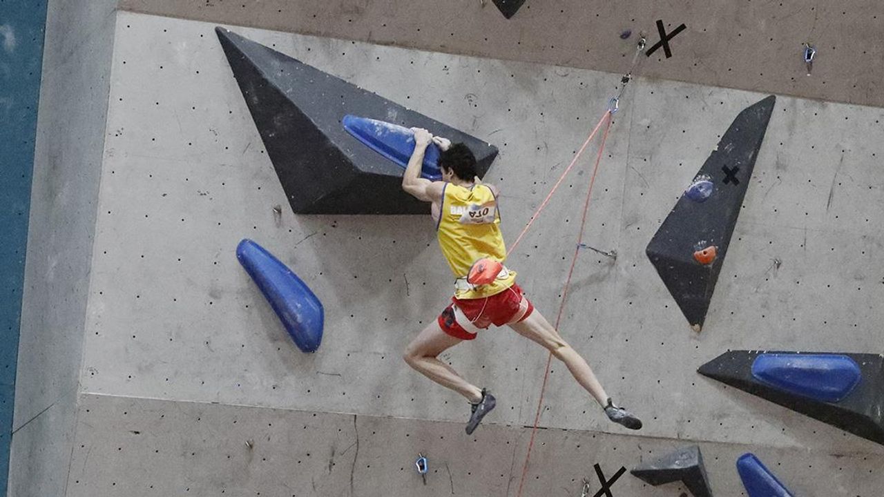 Milli tırmanış sporcusu Muhammed Oğuz'un hedefi olimpiyata katılmak