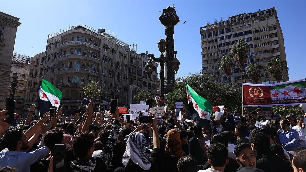 Suriye'de terör örgütü PKK/YPG protesto edildi