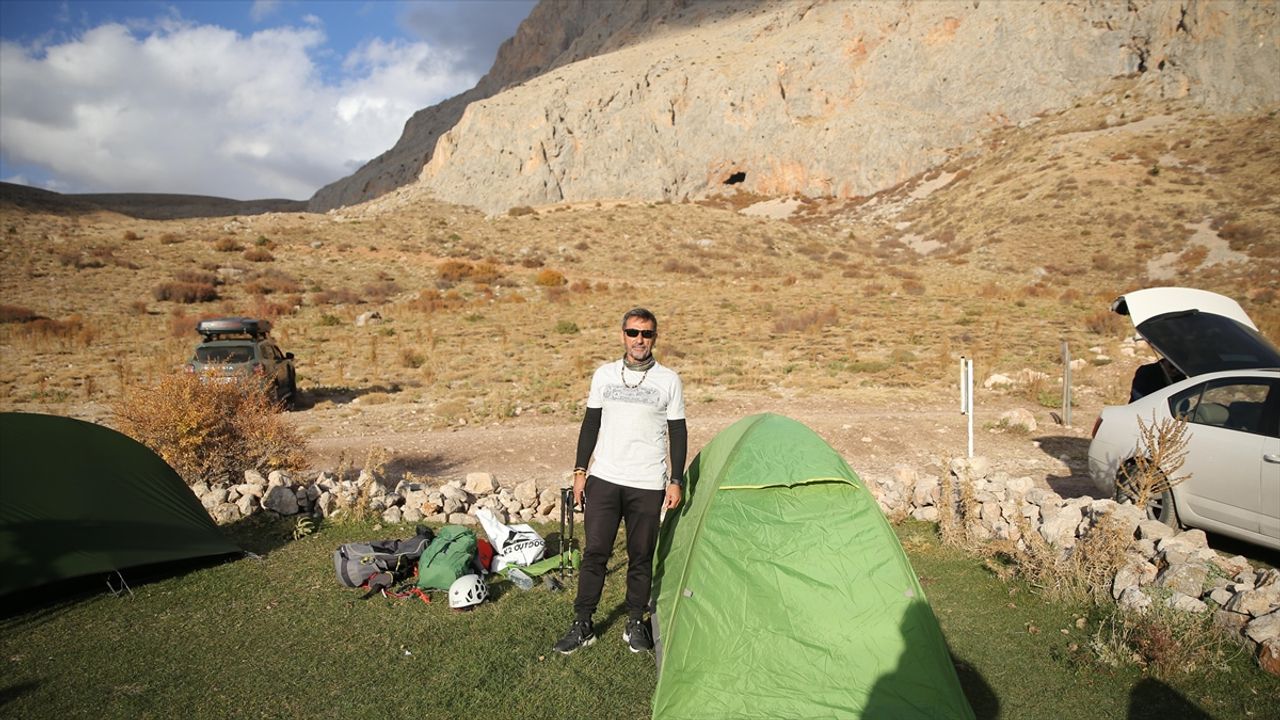 Türkiye'de birçok dağa tırmanan '61'lik delikanlı'nın gözü yurt dışındaki zirvelerde