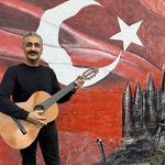 Müzik öğretmeni bestelediği şarkıyla öğrencilerine organ bağışı bilinci aşılıyor