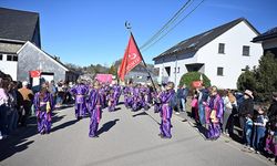 Belçika'nın "Türk köyü"nde karnaval coşkusu yaşandı