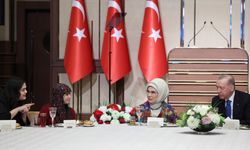 Emine Erdoğan'dan çiftçilerle iftara ilişkin paylaşım