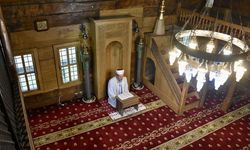 Ordu'da çivisiz Laleli Cami'de mukabele geleneği 6 asırdır sürdürülüyor