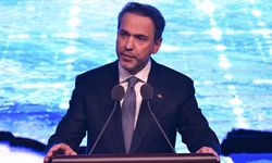 Bakan Bayraktar, 2024'te rüzgar ve güneşte rekor kapasitenin devreye alındığını bildirdi