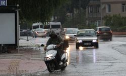 Edirne ve Kırklareli için kuvvetli sağanak, iç kesimler için fırtına uyarısı