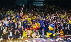 Fenerbahçe, ikinci kez Avrupa basketbolunun zirvesinde