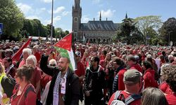 Hollanda'da 100 bin kişi, hükümetin İsrail politikasına karşı tepki gösterdi