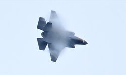 İsrail Ordu Radyosu, ABD'nin Türkiye'ye F-35 teslim etme ihtimalinden İsrail'in endişeli olduğunu belirtti