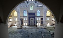 İstanbul'un silüetinde yer edinen Büyük Çamlıca Camisi milyonları ağırlıyor