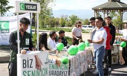 Muş'ta Yeşilay gönüllüleri öğrencileri bilgilendirici faaliyetlerle bağımlılıktan uzak tutuyor