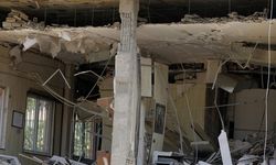AA ekibi, İsrail saldırısında hedef alınan Tahran'daki Evin Cezaevi'nde oluşan hasarı görüntüledi