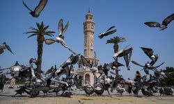 İzmir'de kent merkezinde bayram sessizliği hakim