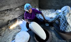 Kars'ta tandırlar Kurban Bayramı sofraları için yakıldı