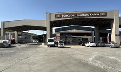 Modernize edilen Türkgözü Gümrük Kapısı'nı 22 ayda 272 bin araç kullandı