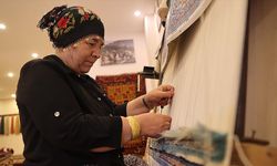 Nevşehir'de dokuma ustası kadın 50 yıldır ilmek atarak sanatını sürdürüyor