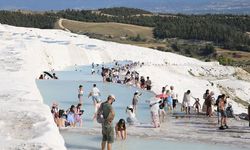 Pamukkale'de bayram tatili hareketliliği yaşanıyor
