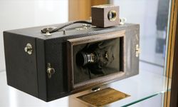 Panoramik çekim yapan 119 yıllık fotoğraf makinesi görenleri şaşırtıyor