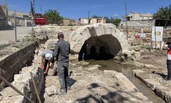 Perre Antik Kenti'ndeki Roma Çeşmesi, orijinal yapısına kavuşuyor
