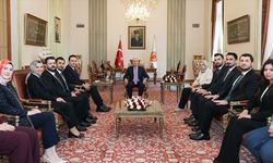 TBMM Başkanı Kurtulmuş, AK Parti Gençlik Kolları Başkanı Yusuf İbiş'i kabul etti
