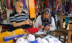 Şanlıurfa'da karı koca 50 yıldır aynı atölyede emeğini paylaşıyor