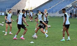 '4 kıta, 14 ülkeden 17 yabancı futbolcu'