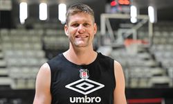 Beşiktaş'ın Kanadalı basketbolcusu Conor Morgan, yeni sezonda da takımına güveniyor