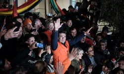 Bolivya'daki devlet başkanı seçimi, solun 20 yıllık iktidarına son verdi