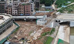 Çin'de şiddetli yağışların yol açtığı afetlerde 10 kişi öldü, 33 kişi kayboldu