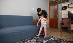 Doğuştan ayrık omurga hastası Yağmur tek başına yürüyebileceği günün hayalini kuruyor