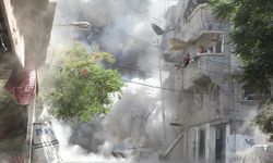 İsrail, Gazze'de Han Yunus kentindeki Filistin Kızılayı karargahını bombaladı