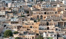 Mardin otele dönüştürülen tarihi konaklarıyla ziyaretçi sayısını artırmak istiyor