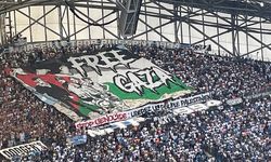 Olimpik Marsilya taraftarlarından 'Soykırımı durdurun, Filistin halkını özgürleştirin' çağrısı