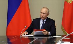 Putin, Güvenlik Konseyi'ni "bölgesel güvenlik" gündemiyle topladı