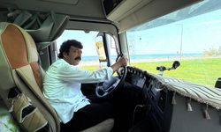 'Van'ın Müslüm Baba'sı' görenleri şaşırtıyor