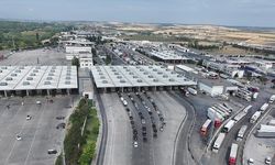 Yıllık izinlerini memleketlerinde geçiren gurbetçilerin dönüş yolculuğu sürüyor