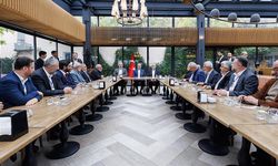 Bakan Fidan, Filistin'e Destek Platformu ve Filistin'e yardım ulaştıran STK temsilcileriyle görüştü