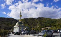 Bulgaristan'da 'Rodop Dağları'nın İncisi' Altın Cami, para harcanmadan imece usulüyle inşa edildi