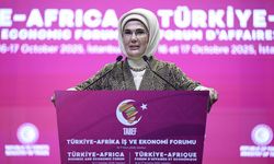Emine Erdoğan: Dünyaya söyleyecek sözleri, anlatacak hayalleri olan kadınlara kulak verelim