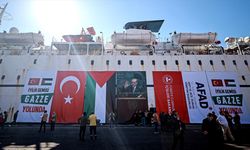 Gazze'ye ulaştırılacak insani yardım malzemeleri 'İyilik Gemisi'ne yüklendi