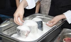 Geleceğin şefleri tescilli lezzet lakerdanın yapımını öğreniyor