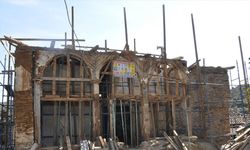 İzmir'in 'hayalet köyü' Lübbey'deki tarihi cami restore ediliyor