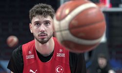 NBA'de all-star rütbesi alan Alperen Şengün, yüzük hedefiyle sezonu açıyor
