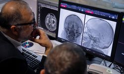 Sağlık sistemlerinin geleceğinde yapay zeka ve robotik cerrahi yer alacak