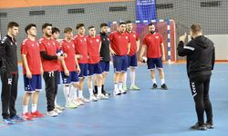 Trabzon Büyükşehir Belediyespor Hentbol Takımı altyapı kaynağından besleniyor