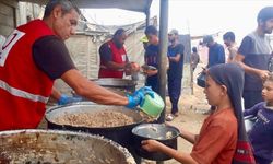 Türk Kızılayın, Gazze'de yürürlüğe giren ateşkes sonrası yardımları sürüyor