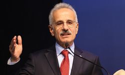 Bakan Uraloğlu: 225 kilometre hızdaki hızlı trenimizi önümüzdeki aylarda test sürüşleri için raylara indireceğiz