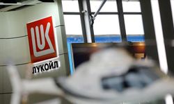 Bulgaristan'ın Lukoil'e uygulanacak yaptırımlardan geçici muaf olması ülkede olumlu karşılandı