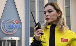 Düzce depreminde yaşadığı acıları, insani yardım ve arama kurtarma çalışmalarıyla hafifletiyor